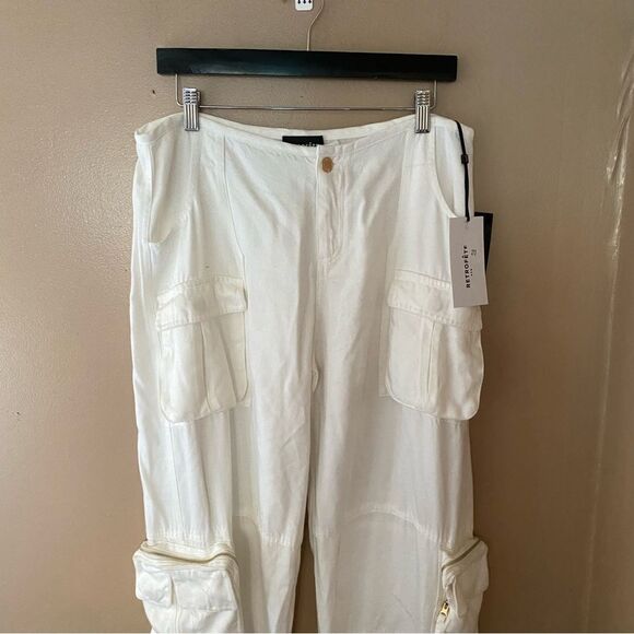 NWT Retrofete Kelani Jeans pants white cargos loose fit low rise SER.O.YA Sz 30 - Picture 13 of 16